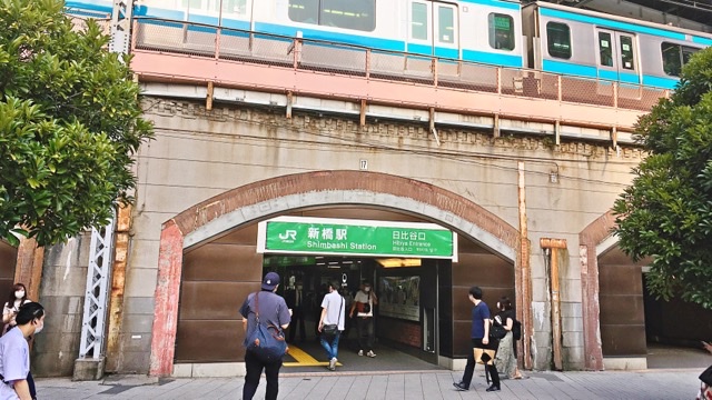 JR新橋駅日比谷口