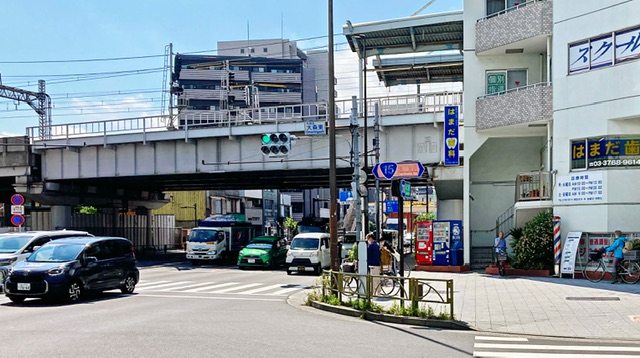 京急本線平和島駅