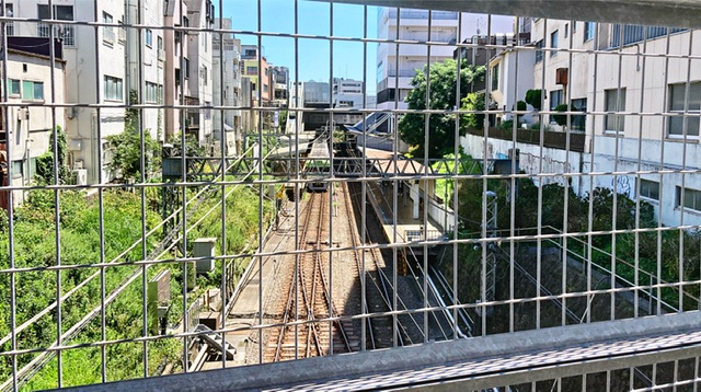 明大前駅と京王井の頭線